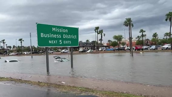 South Texas flooding: Cars submerged amid South Texas flooding