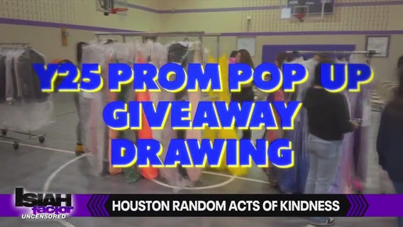 Houston Random Acts of Kindness helps high school?seniors for prom season