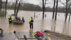 Deadly severe weather hits southern, Midwest U.S.