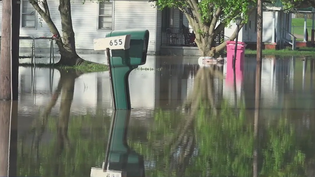 Severe weather: Historic deadly flooding in south, Midwest U.S.