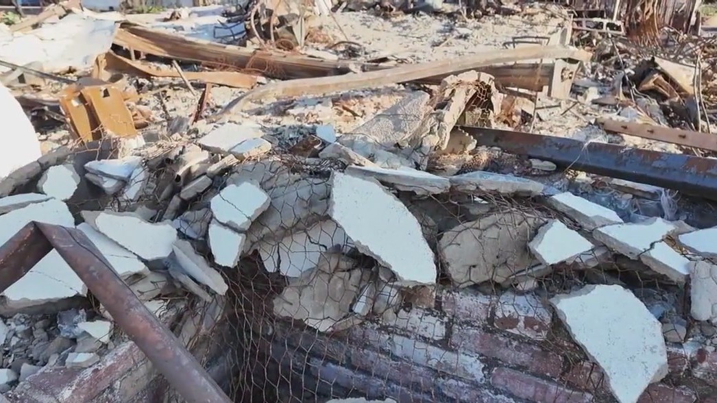 LA wildfire recovery, emergency "streamlight" test, and more | Forecasting With Friends