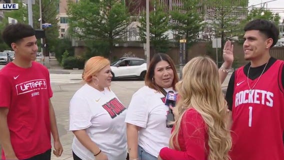 Houston Rockets fans arrive ahead of Warriors Game 2