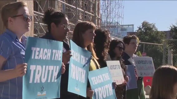 Anti-school voucher petition sent to Texas lawmakers