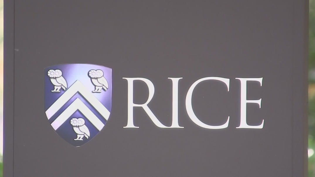 Student visas reinstated for some international college students