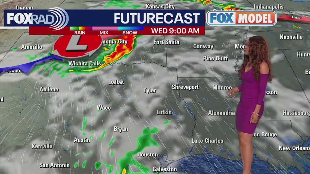 Houston weather: Muggy Tuesday, possible severe weather chance Wednesday