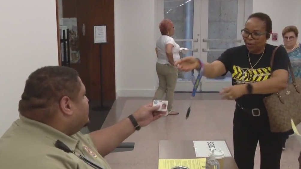 Over 1,000 City of Houston employees retire after accepting city's buyout