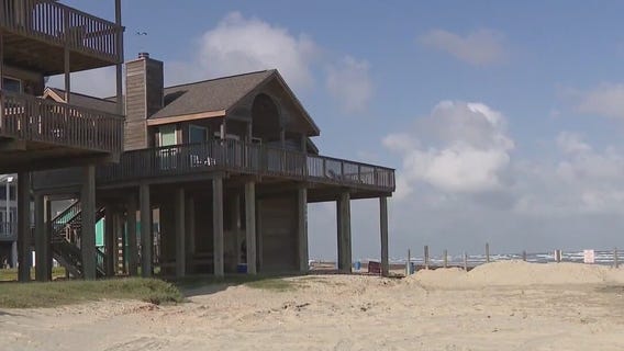 West End beach homeowners seeking answers from Galveston officials