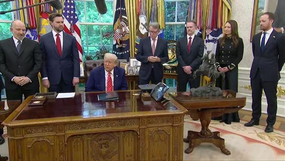 FULL: President Trump announces new trade deal with UK