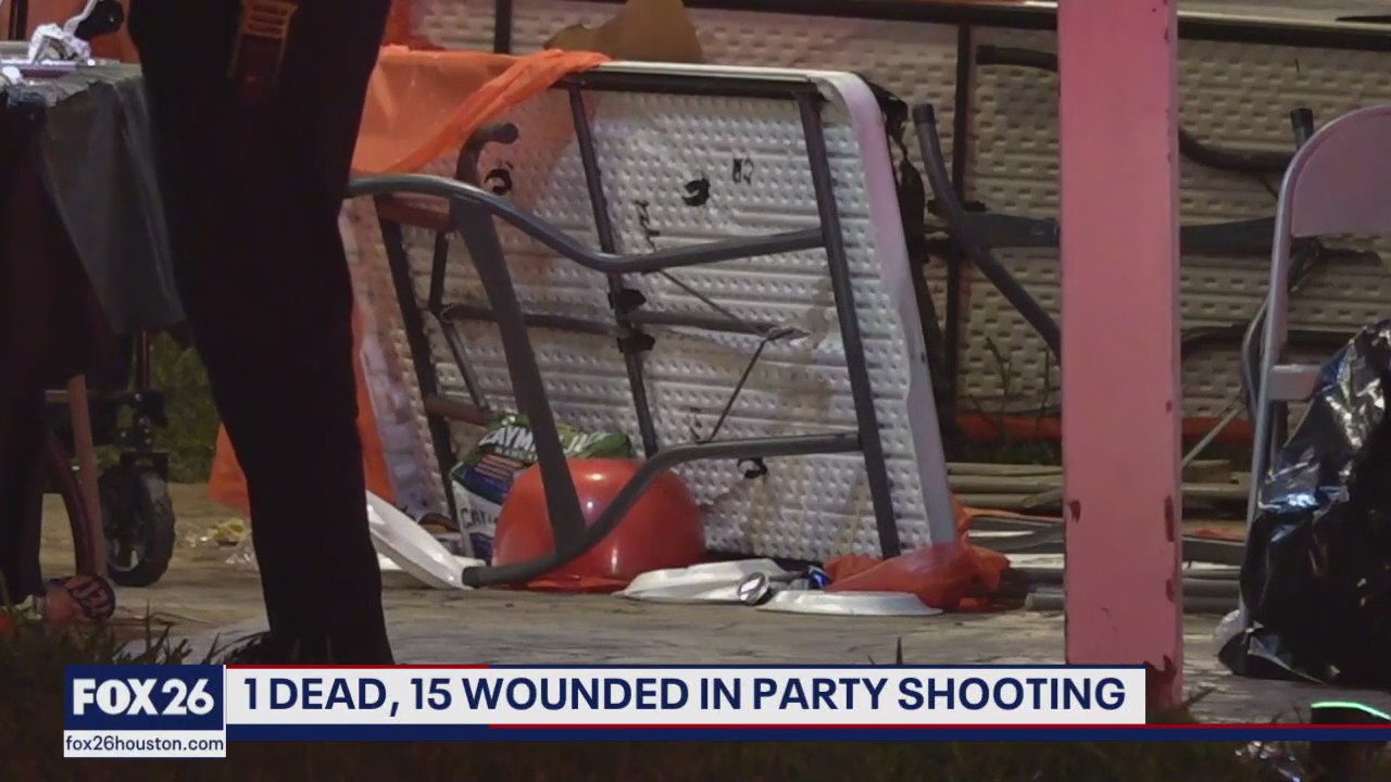 Shooting at Houston family gathering leaves one dead