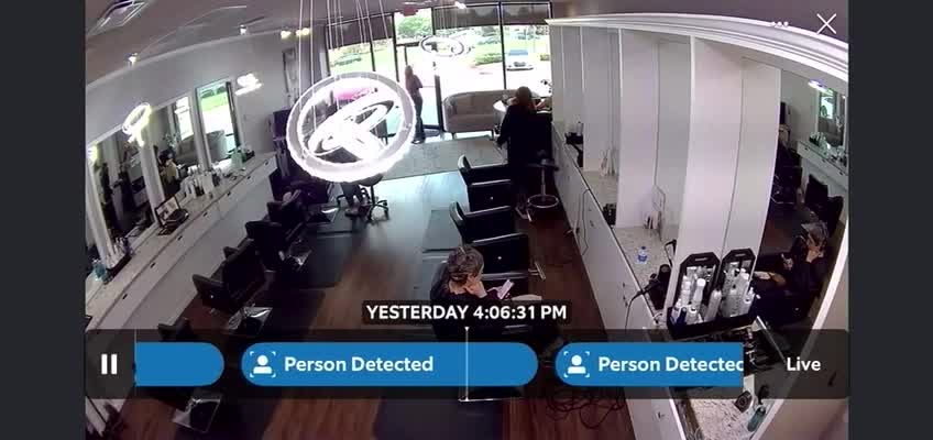 Video: Customer leaves Katy salon without paying for $500 hair extensions