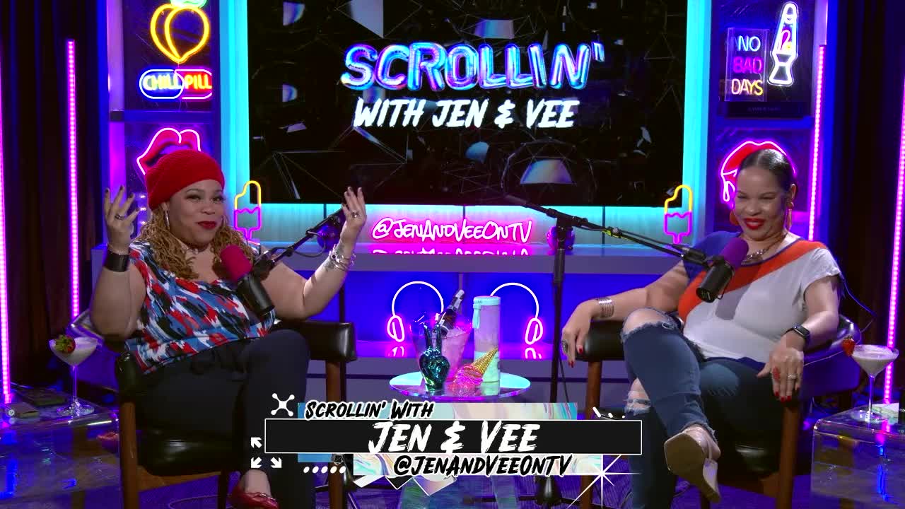 Mama Knows Best | Scrollin' With Jen and Vee