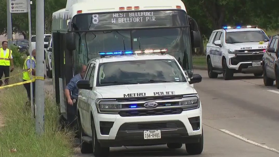 Shooting on Houston METRO bus kills one; suspect on the run, police say