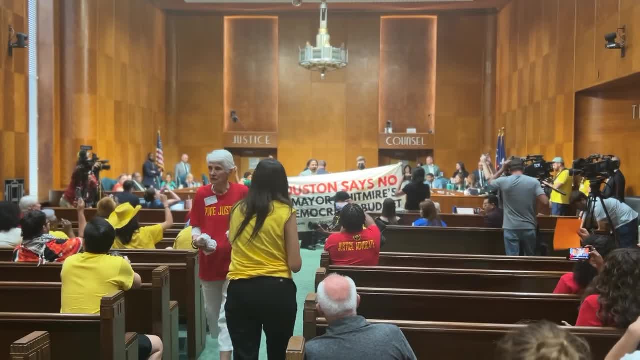 Protesters interrupt Houston city budget meeting