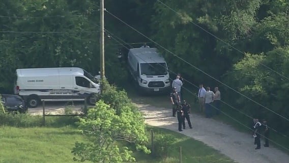 Brazoria County deputies shoot, kill armed woman