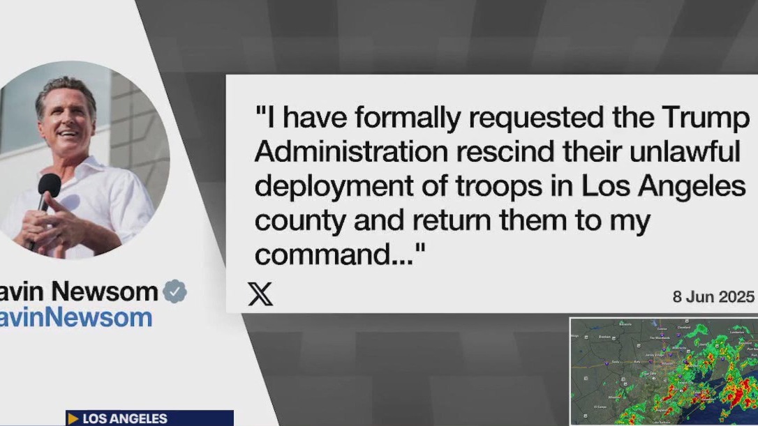 Rioters, police clash after anti-ICE protests