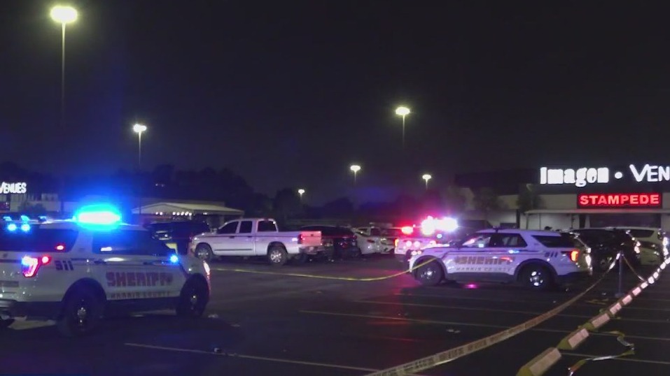 Shooting kills one, injures two outside north Houston night club, officials say
