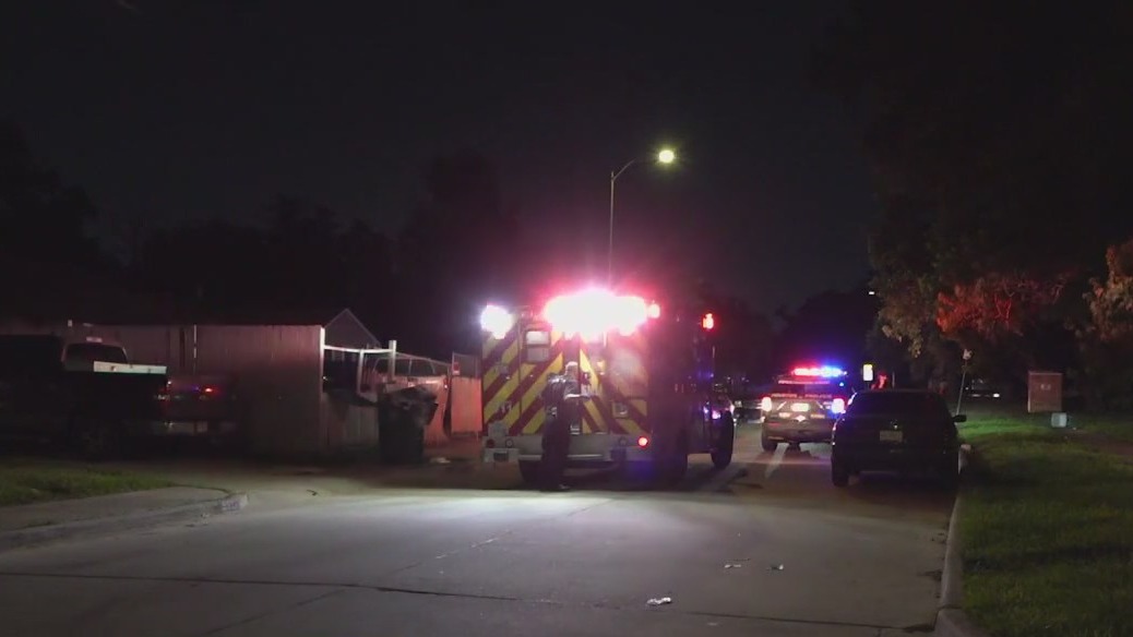 Teen shot during fight at southeast Houston party, police say