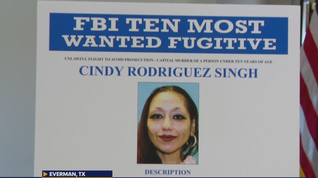 Texas mom added to FBI most wanted list