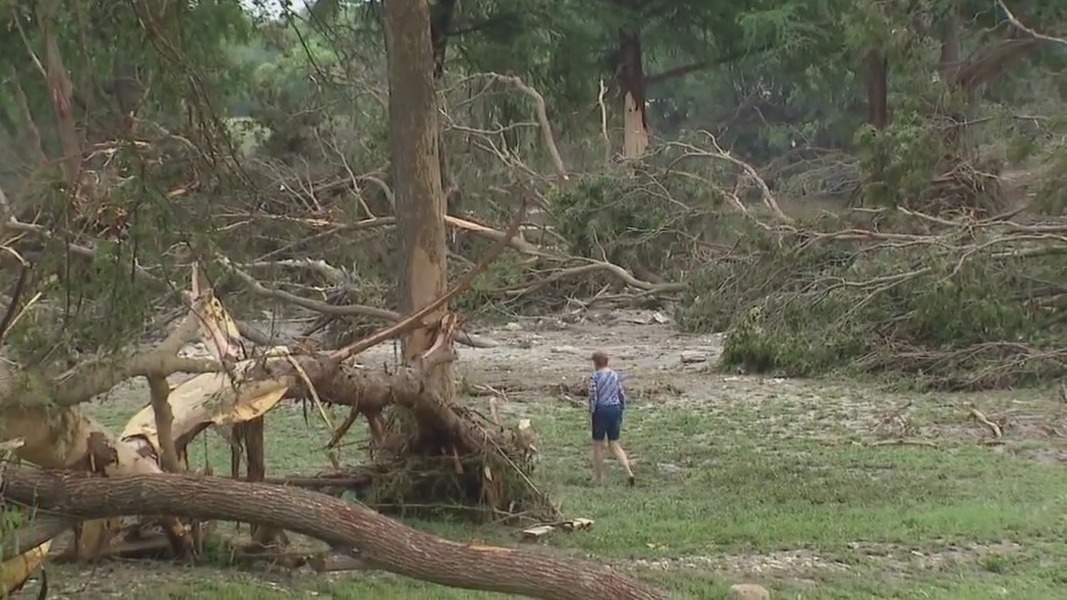Kerrville-area residents process deadly flooding