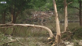 Deadly Texas flooding: Kerrville-area community support each other