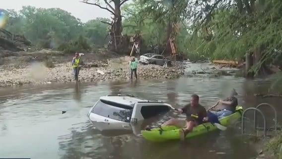 Texas flooding: Calls for new weather alert system