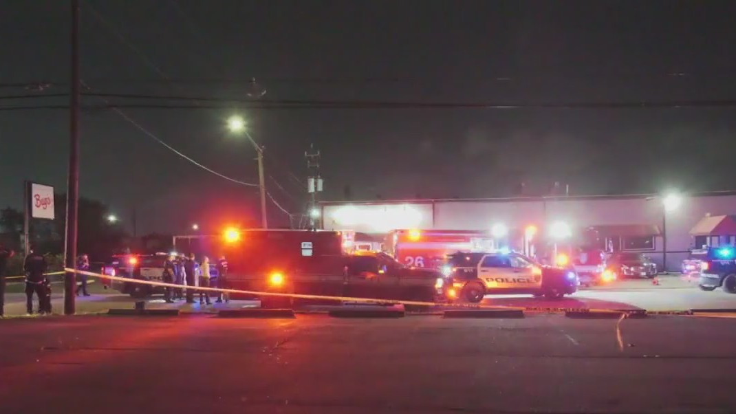 Houston mass shooting: 2 killed, 5 injured in bar drive-by | FOX 26 Houston