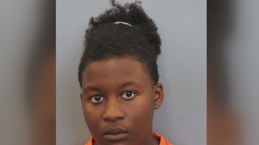 Houston news: 19-year-old woman charged in 2 METRO shootings