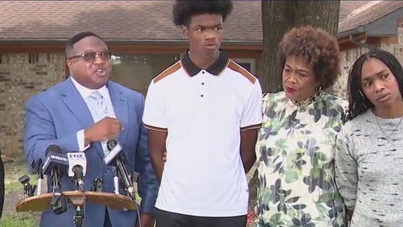 North Shore HS football star centered in roadway incident