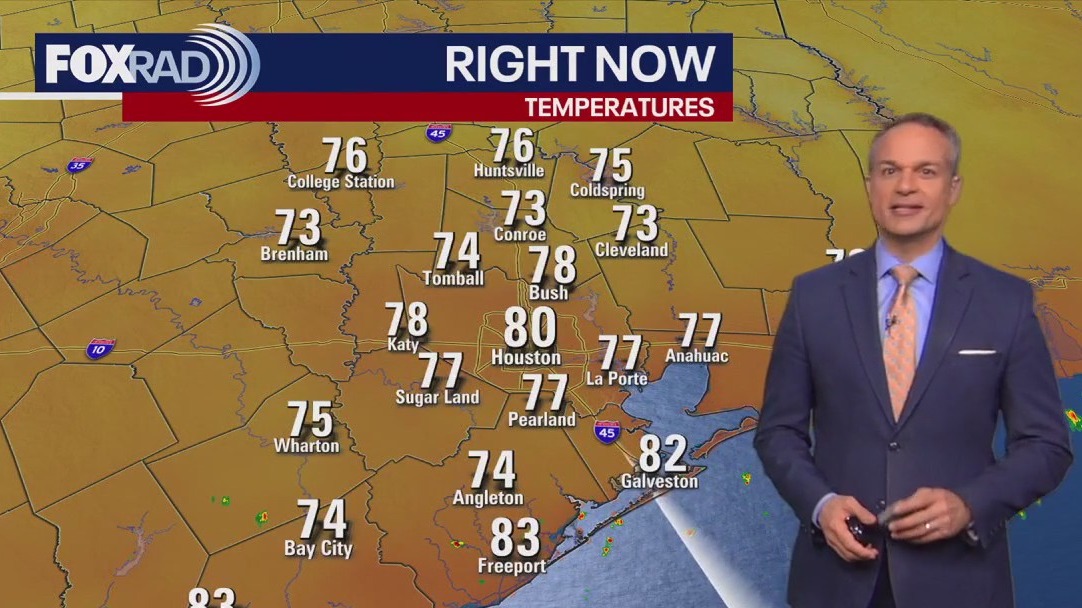 Houston weather: Warm Wednesday with scattered rain