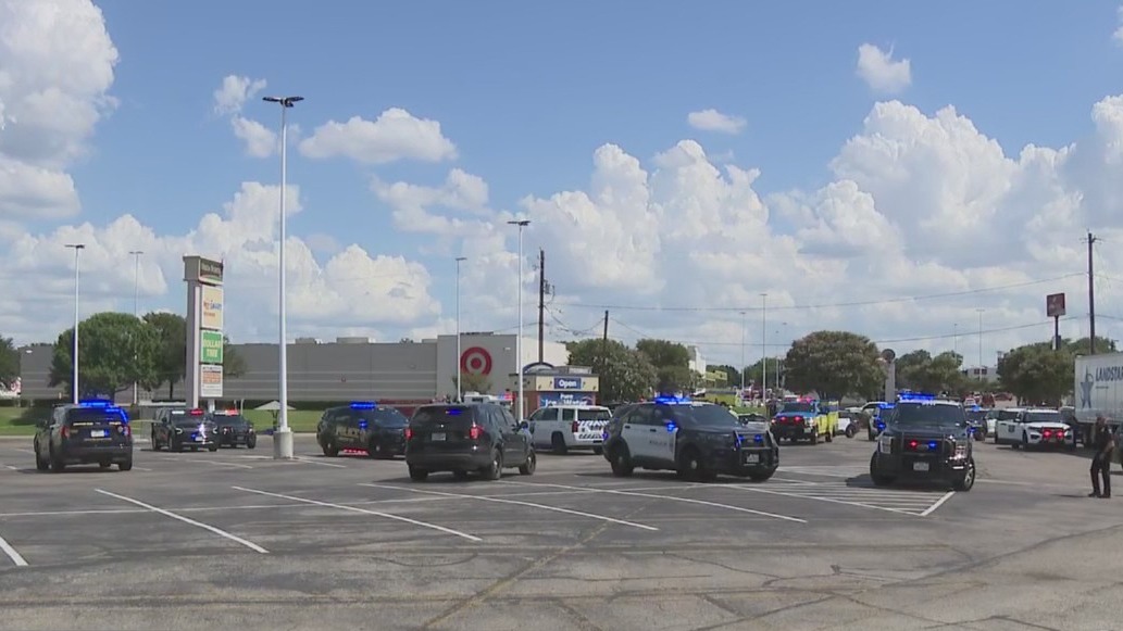 Austin Target shooting: 2 dead, suspect in custody