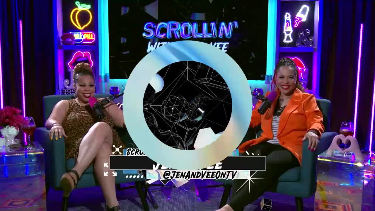 Whatchu mean "Fa Tuck Sine"? | Scrollin' With Jen & Vee