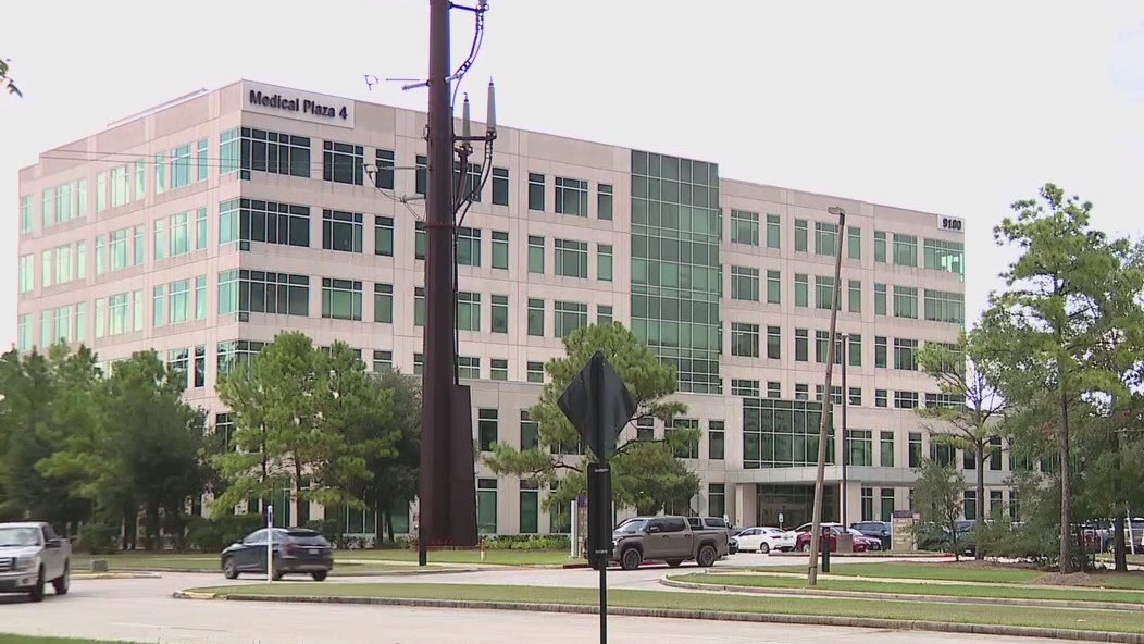 Houston-area crime: Now-former Woodlands hospital employee accused of hiding camera in bathroom