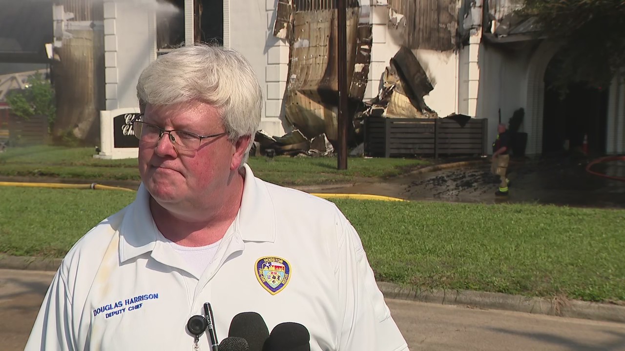 Fire at Houston's Christ Church Apostolic | Full press conference