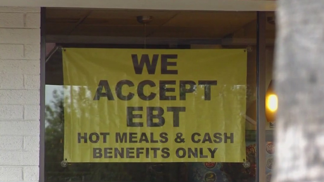 Houston mother alleging SNAP benefit fraud