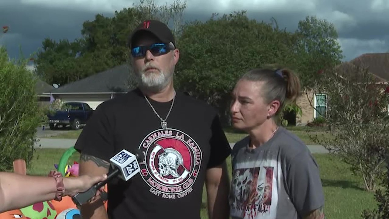 Santa Fe, Texas parents react to sewing pins found in parade candy