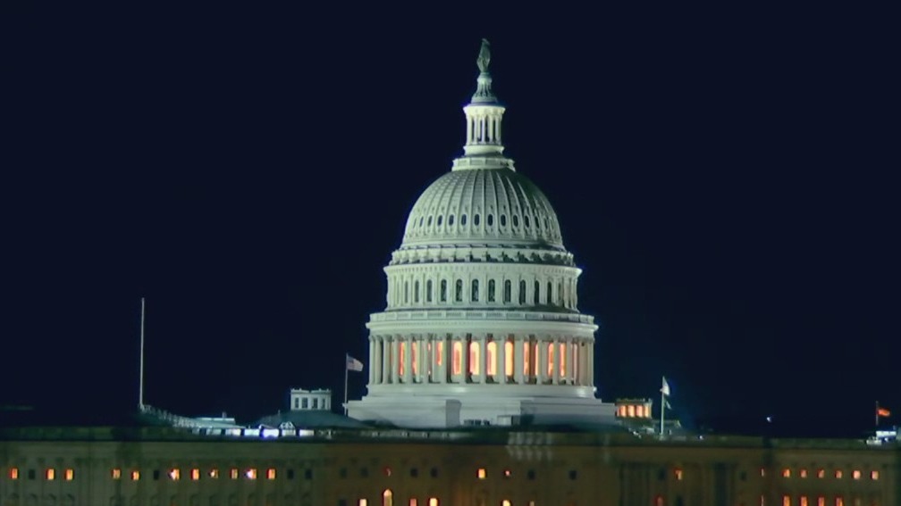 US Government shutdown latest, Southwest new planes, St. Jude Dream Home giveaway