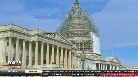 Proposal would withhold pay to congressman