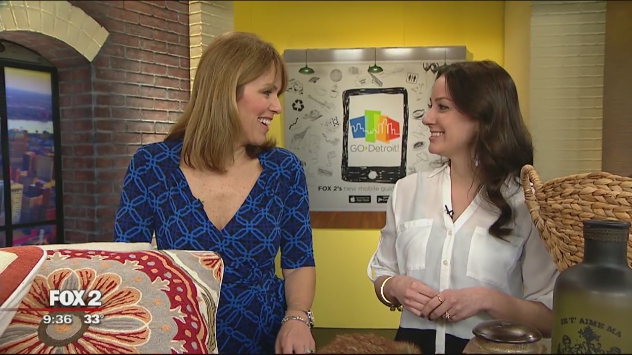 Mixing patterns, colors and textures