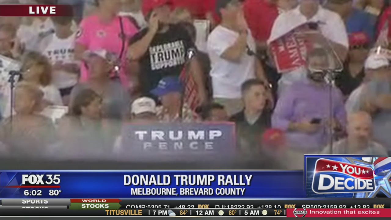 Crowds gather for Trump rally in Melbourne