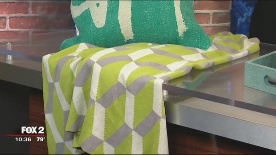 How to make your decorating colors pop