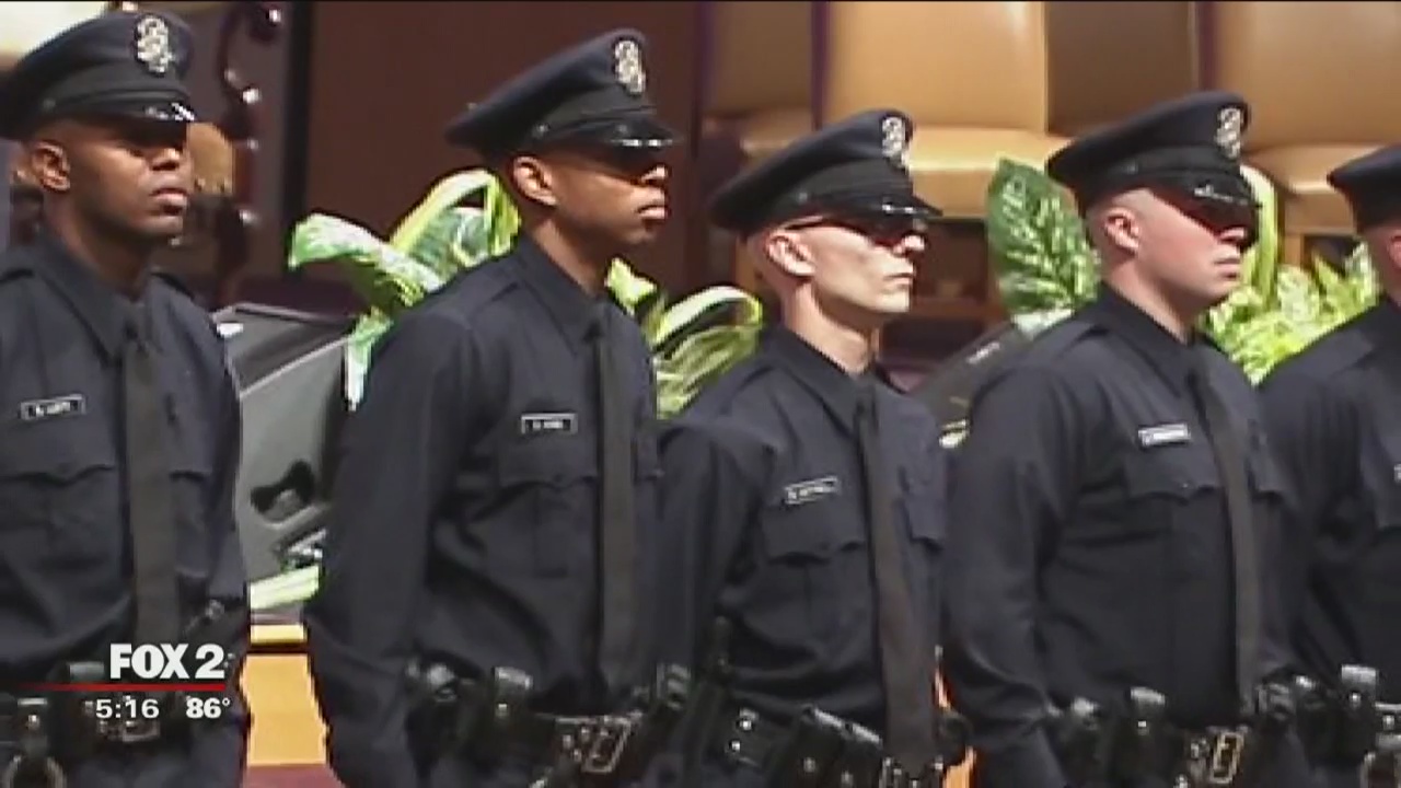 18 Detroit police graduates sworn in day after Dallas attacks