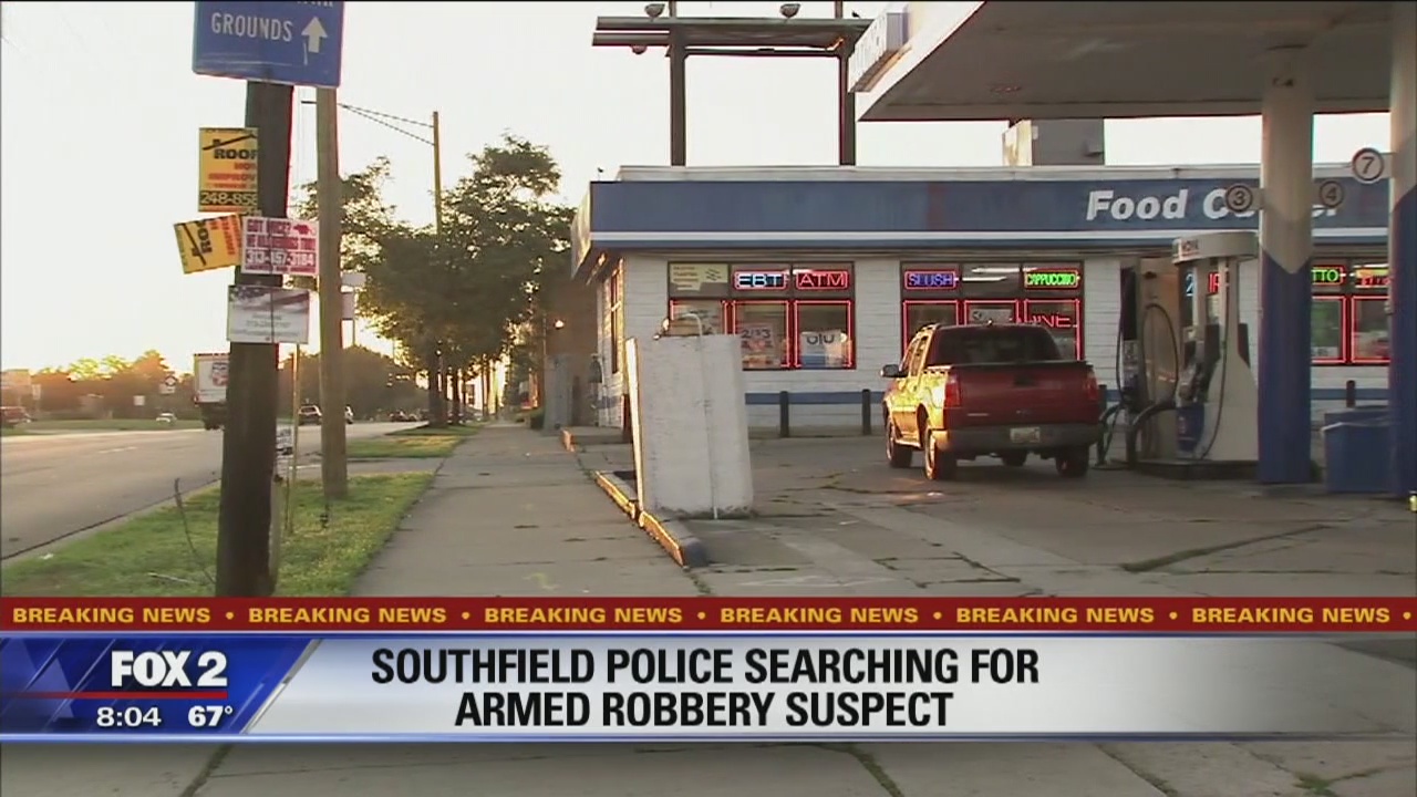 Man shot, pistolwhipped and robbed while walking in Southfield