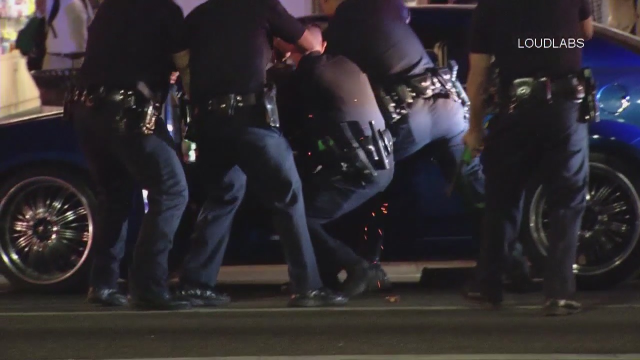 Stolen vehicle suspect arrested near Hollywood Walk of Fame after chase