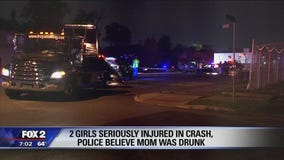 2 girls seriously injured in crash, police believe mom was intoxicated