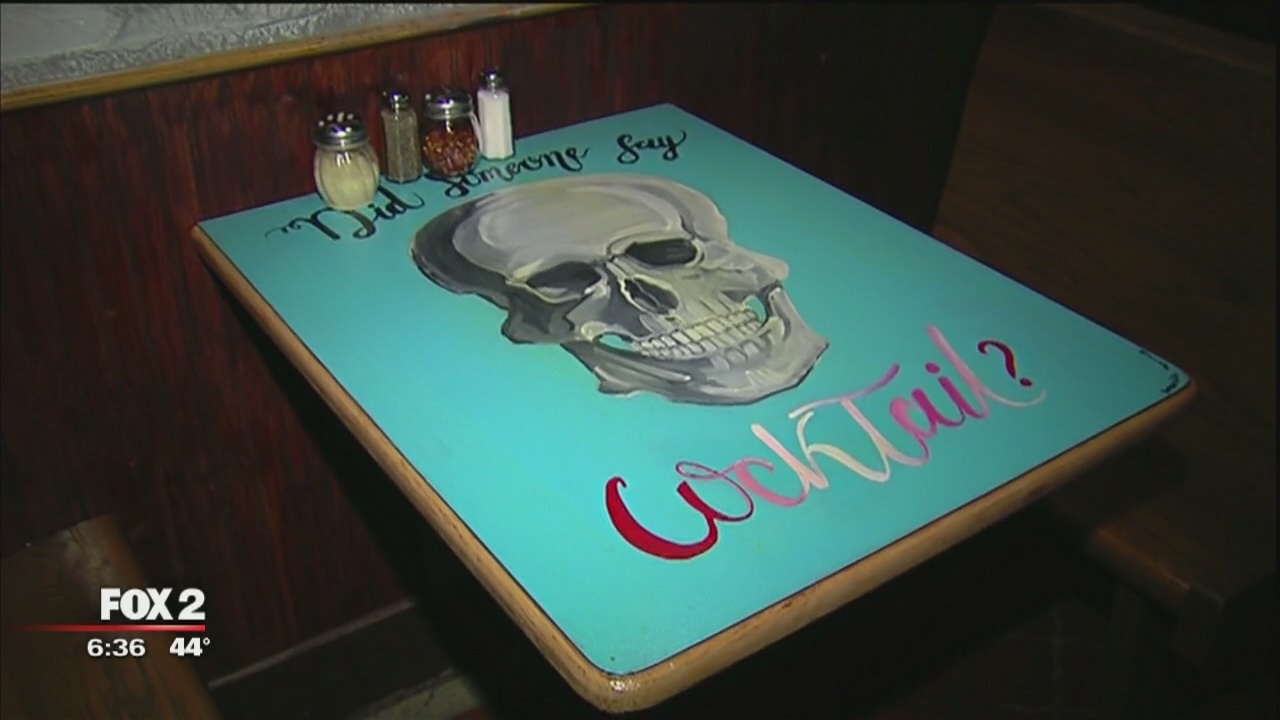 Como's in Ferndale holds grand reopening weekend