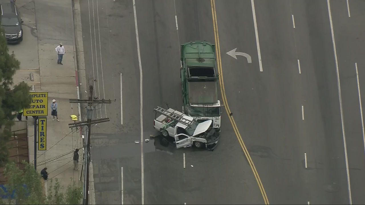 1 person in 'grave condition' after accident involving garbage truck in Valley Village