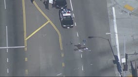 Police search for two suspects in Hollywood homeless stabbing