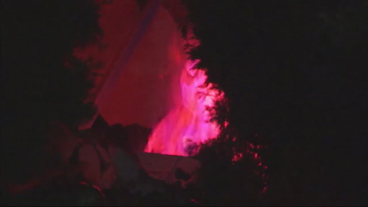 Elderly couple escapes just before gas line explosion at Woodland Hills home
