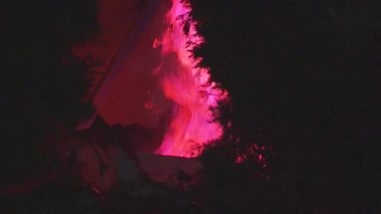 Elderly couple escapes just before gas line explosion in Woodland Hills