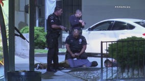 Man reports being kidnapped, robbed by 2 men in Hollywood